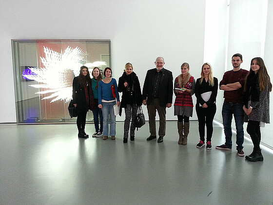 Besuch der Ausstellung "Spot an! Lichtkunst von Flavin, Kowanz, Morellet, Nannucci u.a." in der Kunsthalle Weishaupt, Ulm